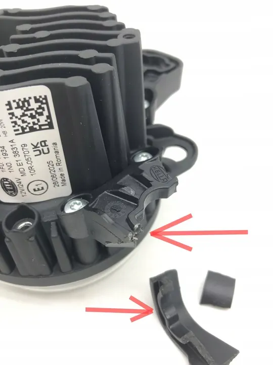 Farol de Longo Alcance Hella para Caminhões image 6