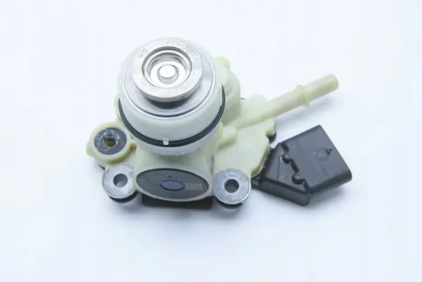 Bomba tanque AdBlue OEM 3267417319 VW Crafter image 2
