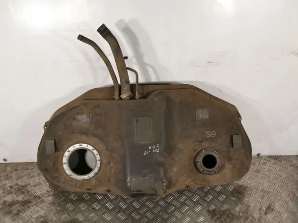 Tanque combustível Subaru Forester OEM FBZ8940 - Usado image 2