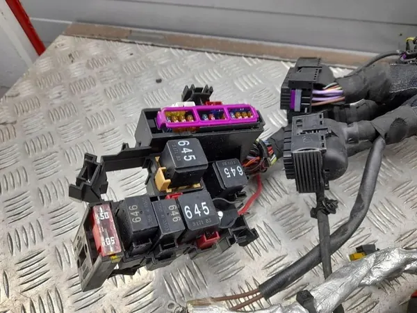 A6 C7 4G A7 Moottorikaapeli 3.0 TFSI image 7