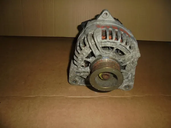 RENAULT MODUS 1.2 16V ALTERNATOR 8200429898 image 3