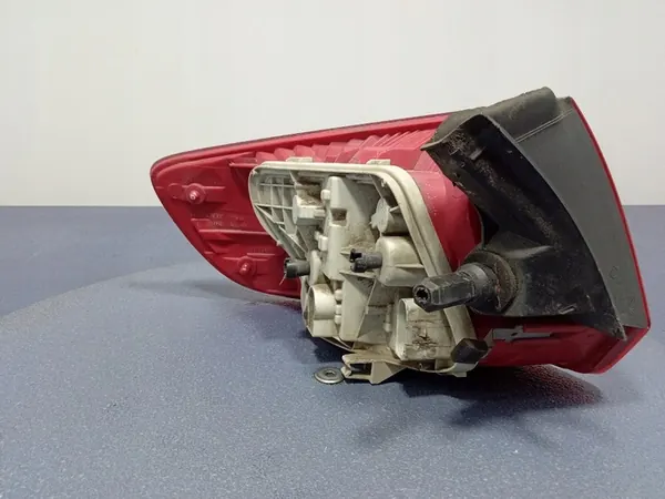 AUDI A3 8P Sportback Luz Trasera Derecha 8P4945096C image 6