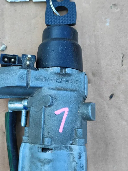 Interruptor de encendido Mercedes W124 Diesel OEM image 6
