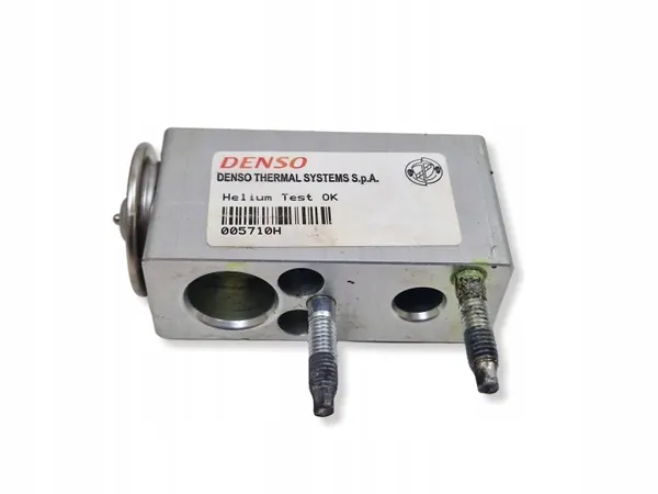 Válvula de expansão AC Jeep Compass OEM 52443690 image 4