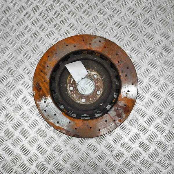 Audi RS3 2018 Voorste Remschijf image 4