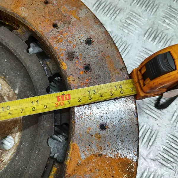 Audi RS3 2018 Voorste Remschijf image 7