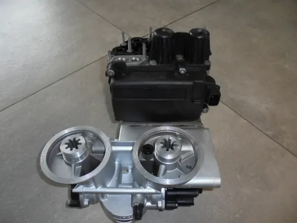 Secador de aire Scania OE - Modelo doble para R,S image 2