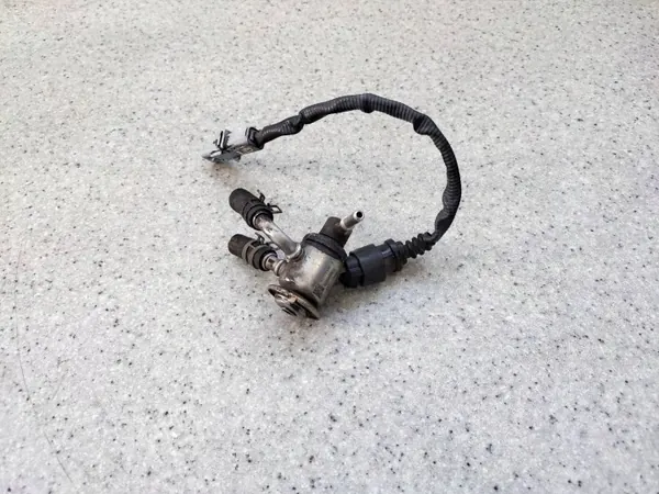 AdBlue-injector OEM 160721041R voor Renault Master 3 image 4