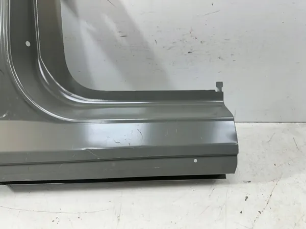 Pilar A Izquierdo TeslaY/SCU1 - Tesla OEM Usado image 4