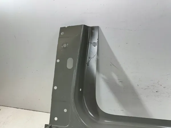 Pilar A Izquierdo TeslaY/SCU1 - Tesla OEM Usado image 5