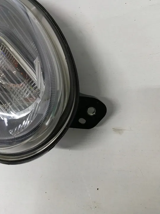 FIAT 500X 1.6B Farol Frontal Direito image 4