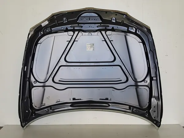 BMW 1 E87 E88 E81 E82 Motorhuv OEM 41627162102 image 2