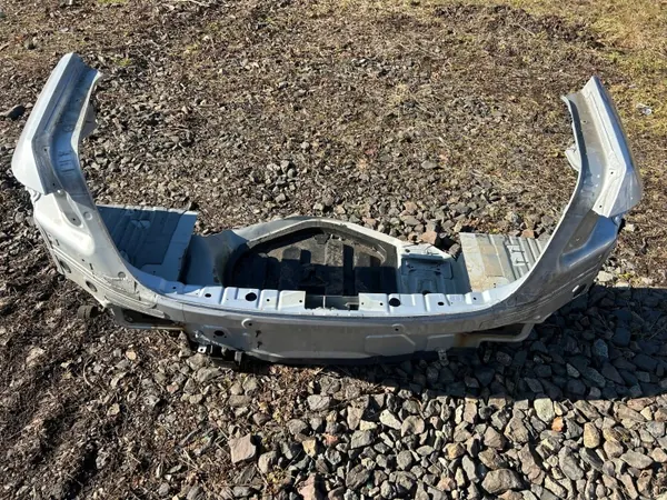 Pneu traseiro Mercedes W212 SEDAN com bandeja OEM asdW212SEDANzx image 2
