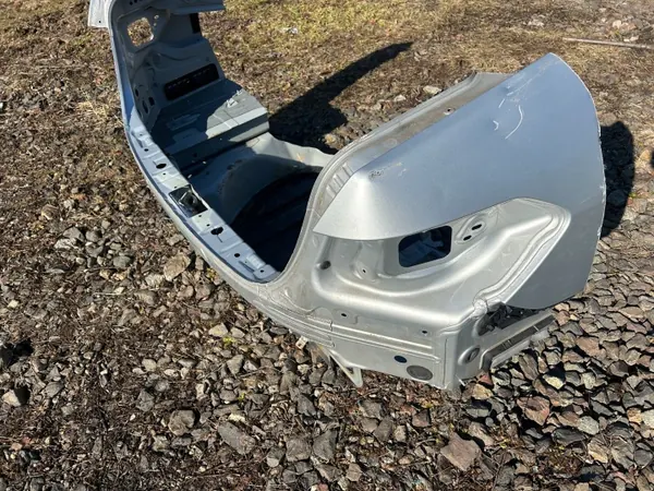 Pneu traseiro Mercedes W212 SEDAN com bandeja OEM asdW212SEDANzx image 7