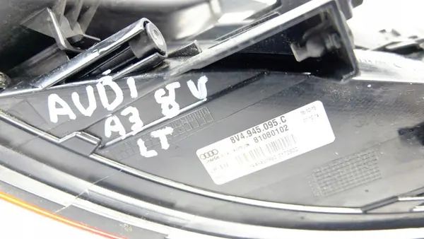 AUDI A3 8V Luz Trasera Izquierda 8V4945095C image 6