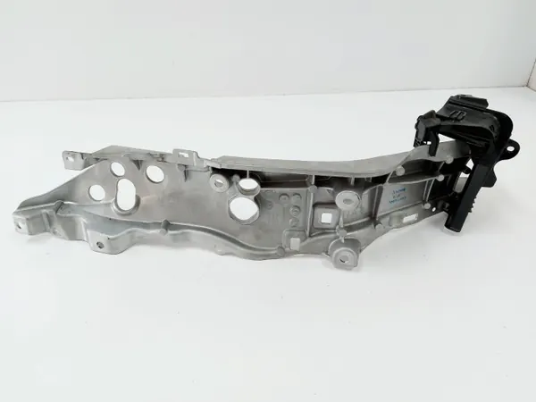 Renfort d'aile arrière gauche OEM A2386400500 image 4