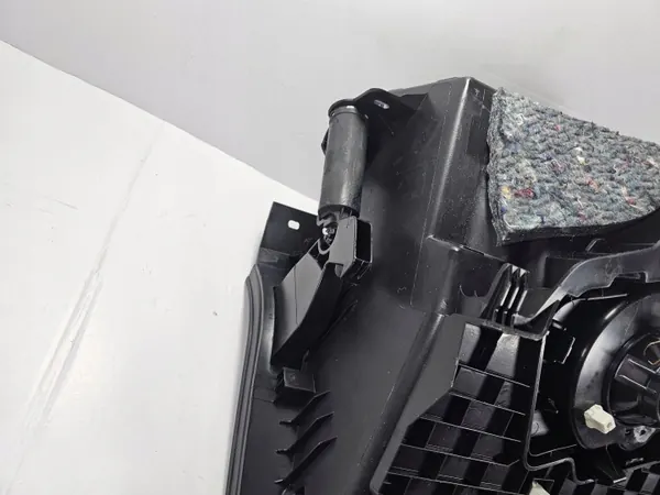 Porta-luvas passageiro Peugeot 2008 II OEM 98530782ZD image 8