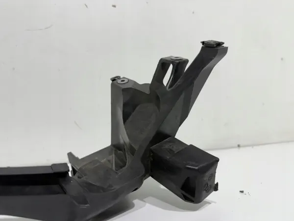 Support de phare droit Audi Q5 II OEM 80A805608B image 4