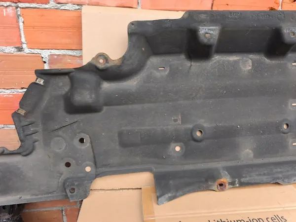 Protection sous-châssis Ford Mondeo MK5 2.0 TDCI droite image 4