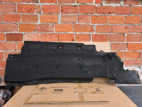 Protection sous-châssis Ford Mondeo MK5 2.0 TDCI droite image 8