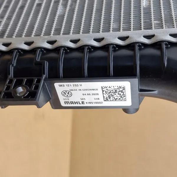 Radiador de refrigerante Audi Skoda Seat VW TSI TDI image 3