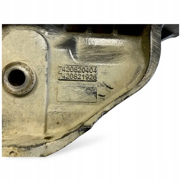 7420820404 Volvo Blattfederhalter Vorne Links image 2