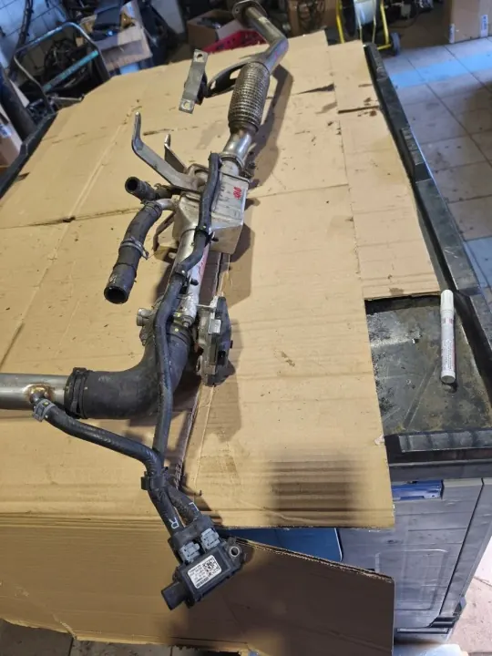 Refroidisseur EGR Audi Q7 Q8 3.0 TDI OEM 059131509Q image 4