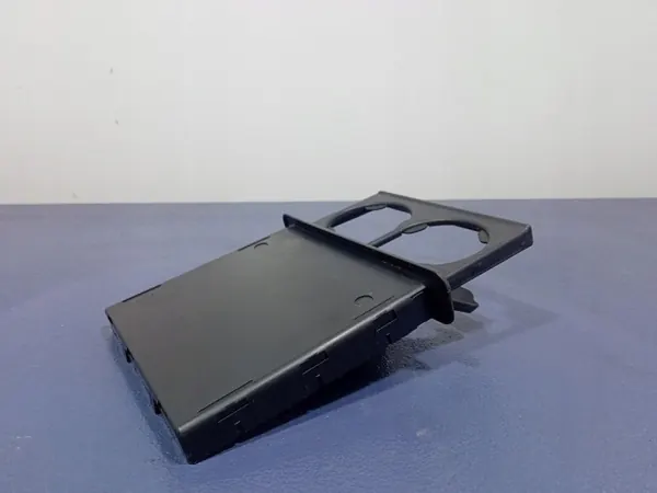 Opel Vectra C Getränkehalter OEM 24452595 Rücksitz image 4