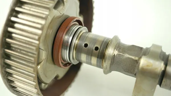 Insugningskamaxel Opel Vectra C Signum Astra 3 Zafira B 1.6 1.8 image 3