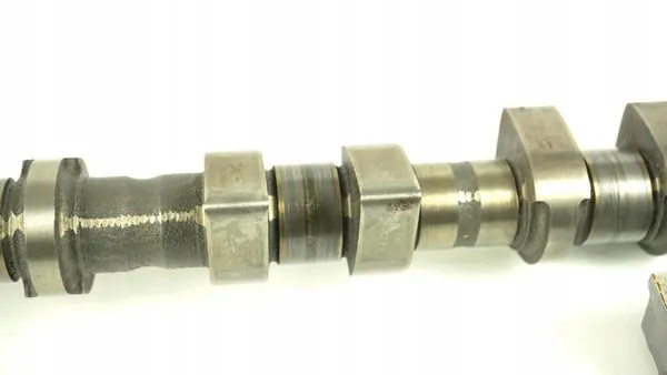 Insugningskamaxel Opel Vectra C Signum Astra 3 Zafira B 1.6 1.8 image 6