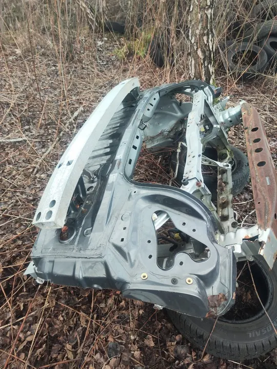 Toyota Avensis T25 03- Rear Bumper Reinforcement OEM image 2