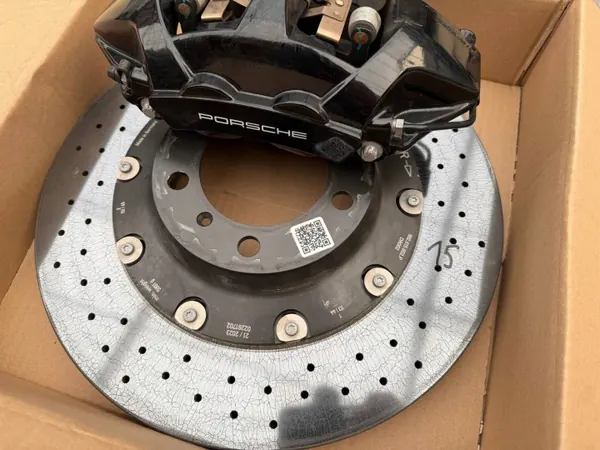 Porsche 992615302AC keramiska bromsskivor - Begagnade image 4