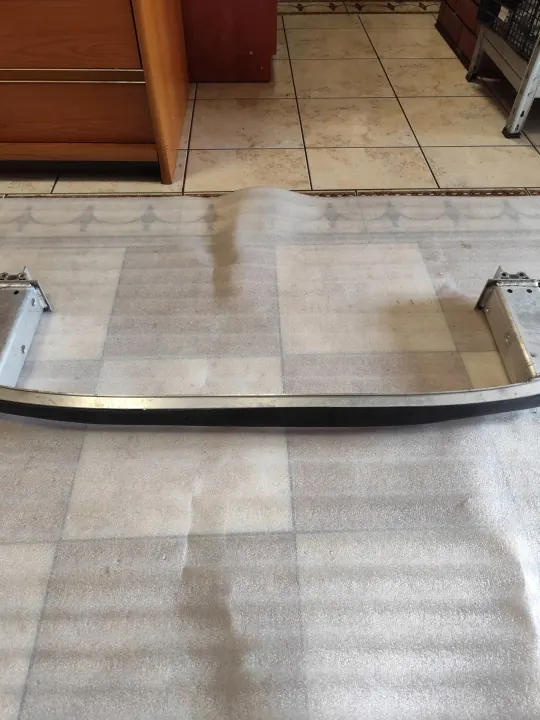 Volvo V60 2018 Vahvistuspalkki OEM 31476358 image 3