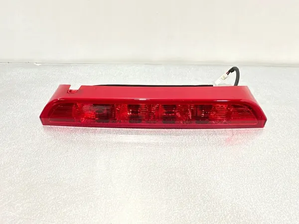 Feu Stop Troisième Kia Stonic OEM FBZ3141 image 2