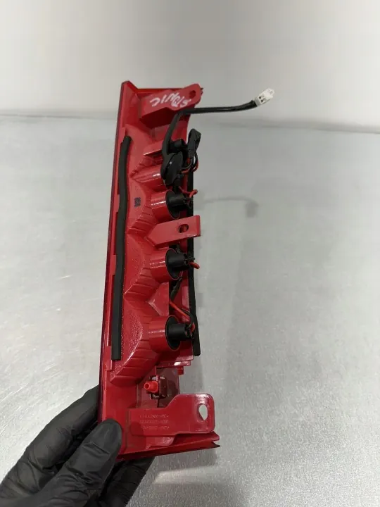 Feu Stop Troisième Kia Stonic OEM FBZ3141 image 3