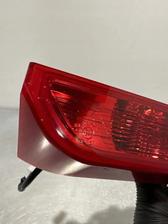 Feu Stop Troisième Kia Stonic OEM FBZ3141 image 4