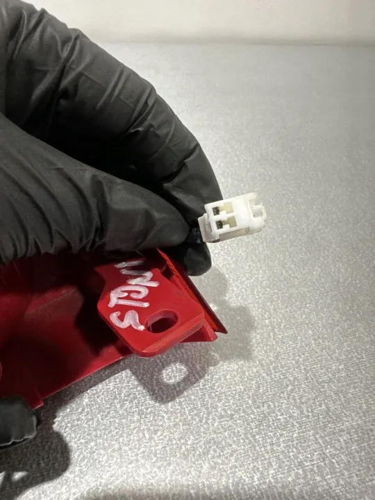 Feu Stop Troisième Kia Stonic OEM FBZ3141 image 7