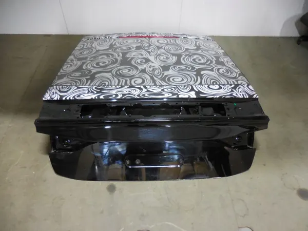 Audi A7 Bagagelucka OEM 4K8827025A - Begagnad image 2