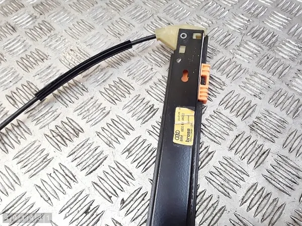 Raamregelaar Audi A4 B7 2008 8e0837462c image 3