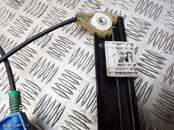 Raamregelaar Audi A4 B7 2008 8e0837462c image 9