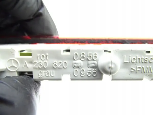 Derde Remlicht Mercedes SL R230 Lift A2308200856 image 4