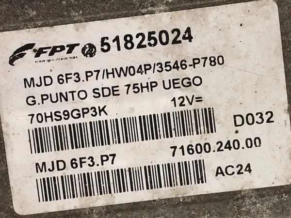 Ordinateur de moteur Fiat Grande Punto 1.3 75CV ECU 51825024 image 5