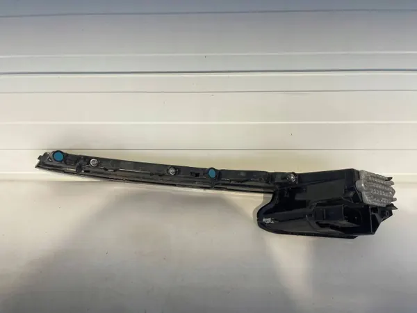 VW Touareg III Höger Halogen LED Lyft OEM 761941056A image 5