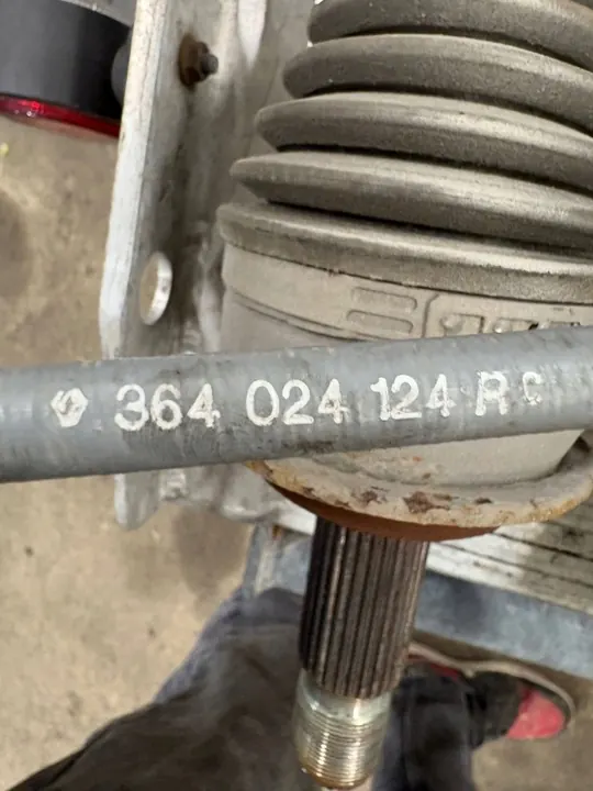 Handbrake Cable Master III 364024124R image 2