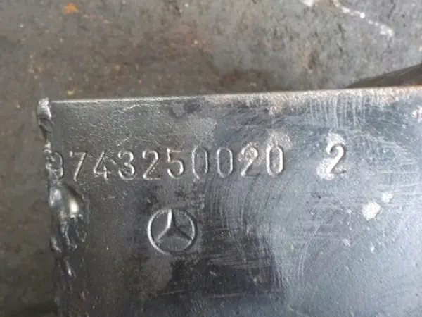 Etuoikea Jousi OEM 9743204202 Mercedes Atego image 7