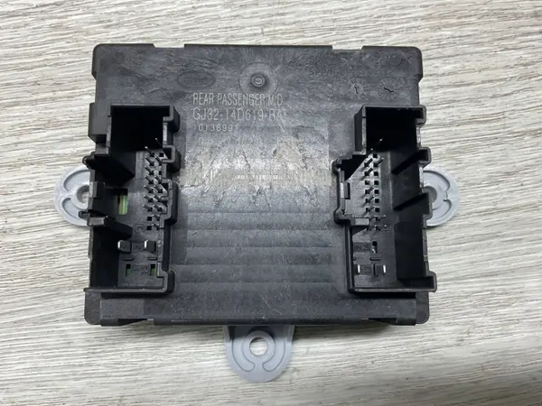 Module Portière Arrière Gauche OEM GJ32-14D619-BA Land Rover image 5