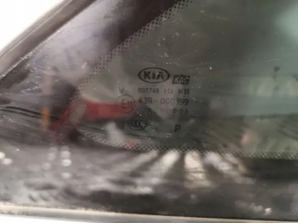 Kia Sorenton taka-sivulasi OEM FBZ4020 image 3