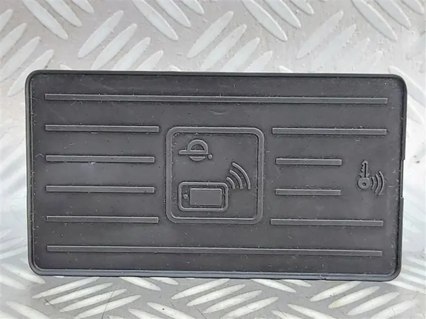 Audi OEM 8W0035502A langaton laturi image 2