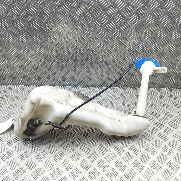 VW AMAROK Pesuainesäiliö 2.0L 2H0955453A image 3