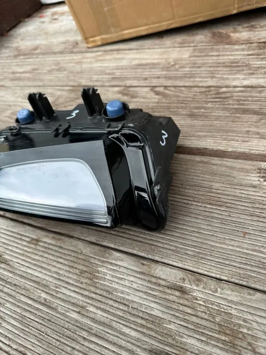 OEM 17A941653B Halogenstrålkastare Vänster för VW Jetta image 3